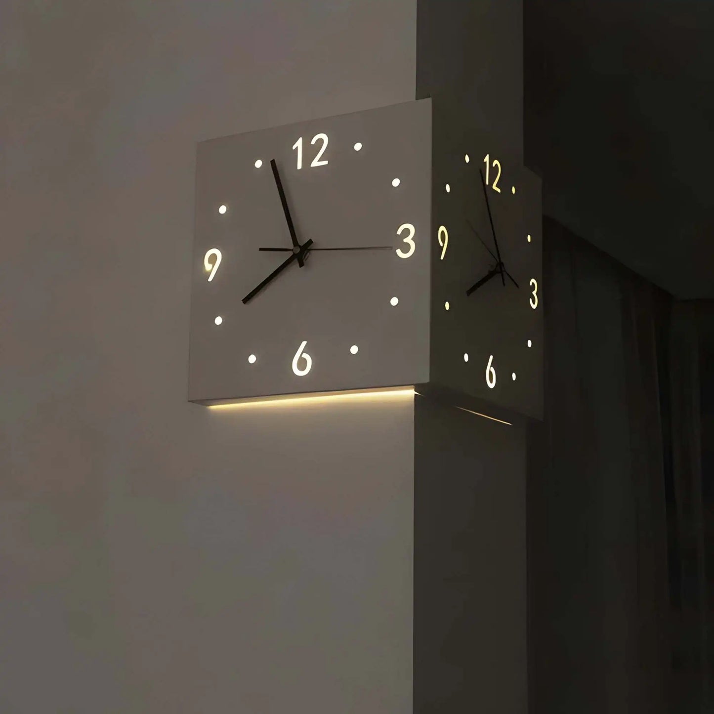 Double Sided Luminous Corner Wall Clock Quartz Mute Modern Living Room Decor Elegant Contemporary