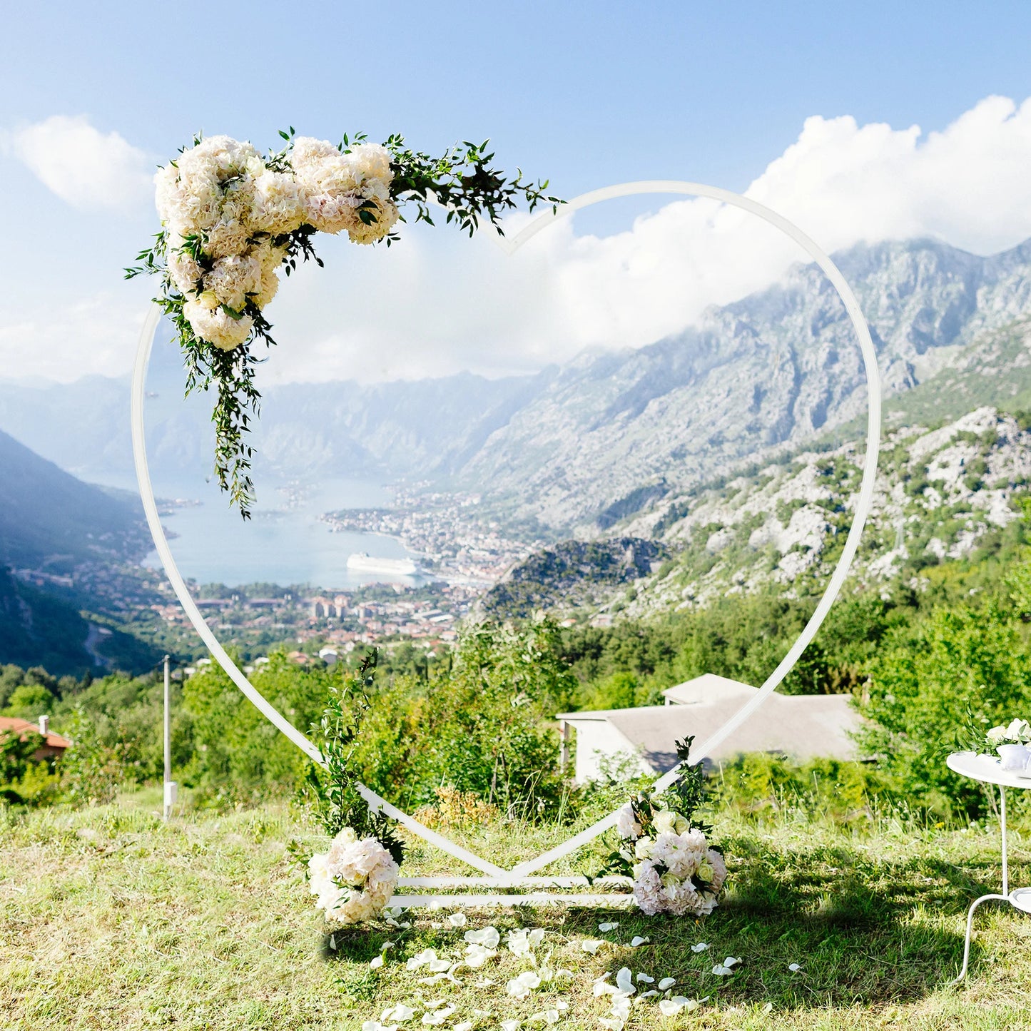 Heart Shaped Metal Balloon Arch Stand Frame 2.2x2.2 M White Iron Backdrop For Weddings