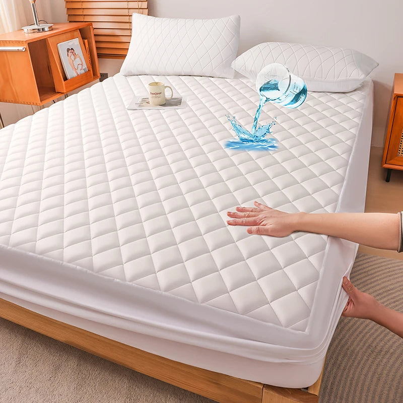 HGETVECN Waterproof Mattress Protector AllSeason Breathability Quilted Pad Covering
