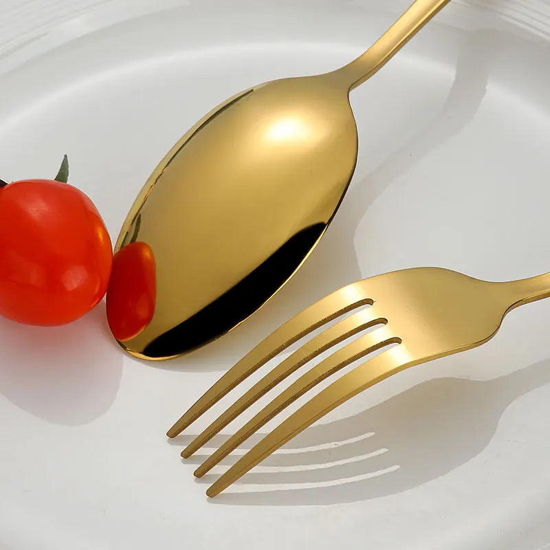 Pioggia Stainless Steel Cutlery Set For Four Person Everyday Dining With Silver Gold Coating And Mirror Bullion Finish