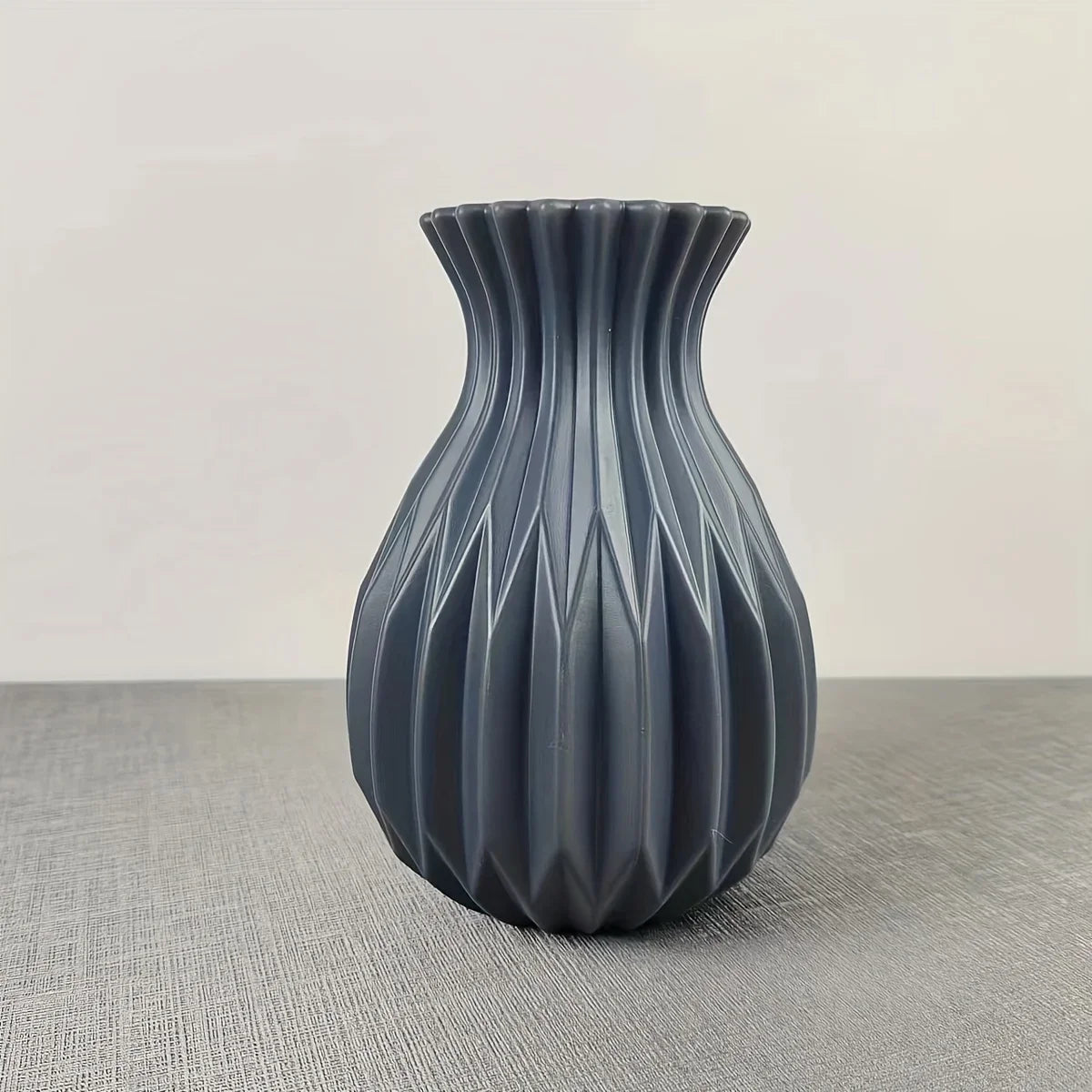 Imitation Ceramic Plastic Vase For Living Room Decor Lightweight Shatterproof Design