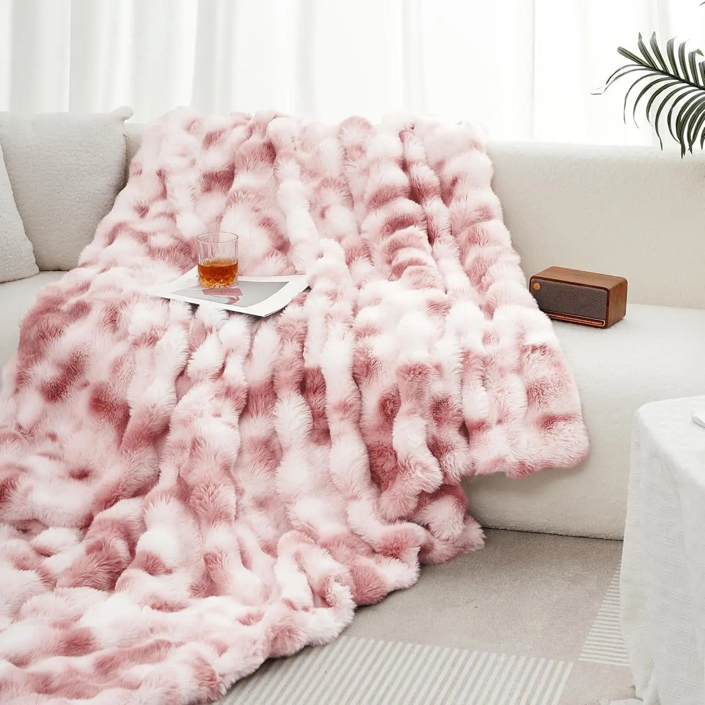 ROSEKINDCN Faux Rabbit Fleece Weighted Blanket 6 Lbs Knitted Wool Plaid Modern Bed Throw
