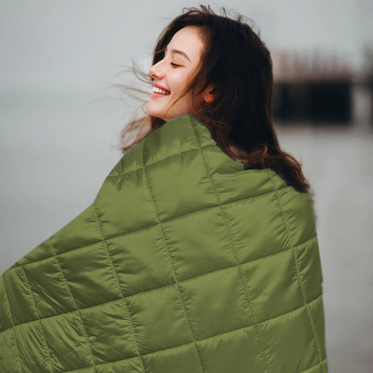 Lightweight Outdoor Puffy Camping Blanket for Hiking and Travel