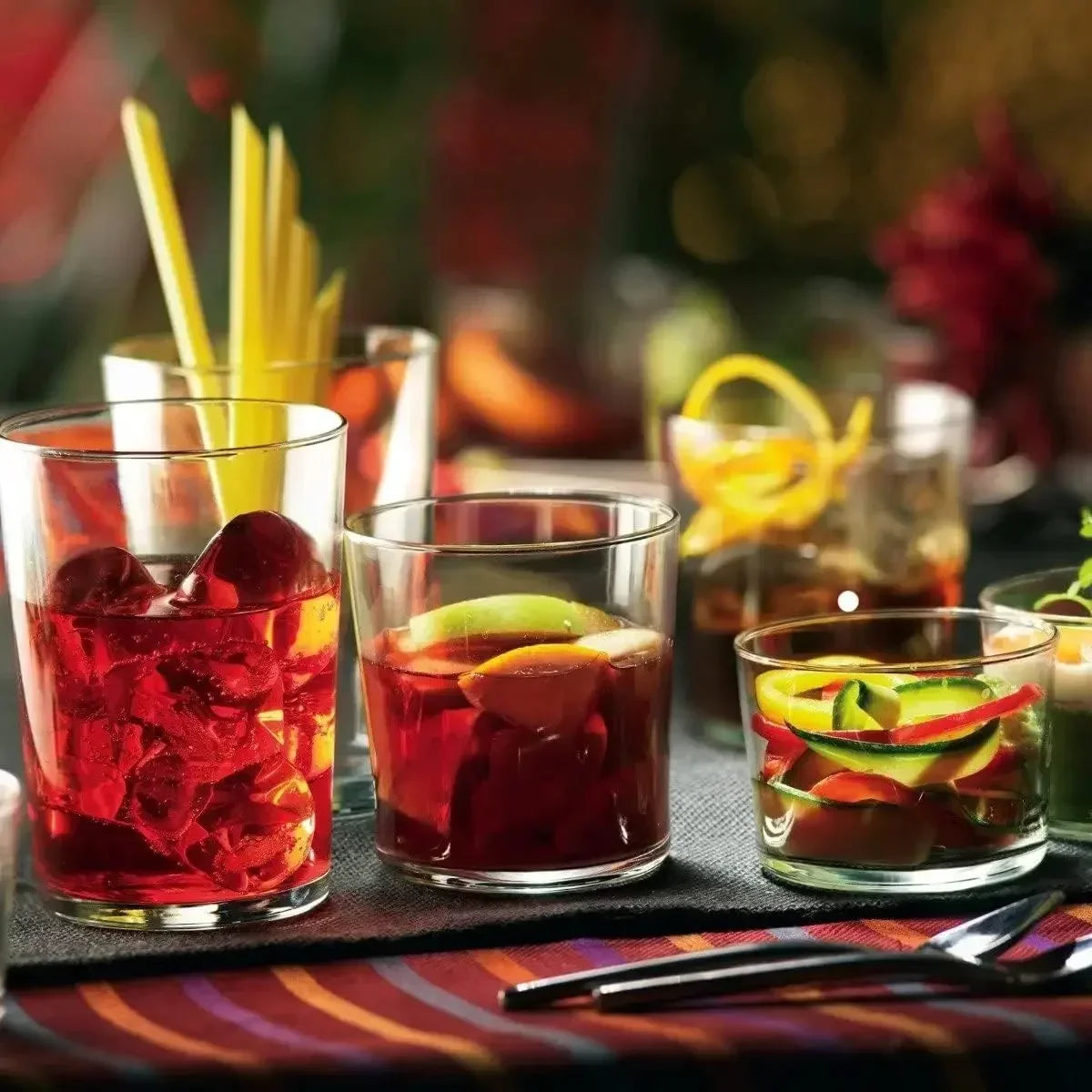 Bodega Collection Glassware Set For Water And Cocktails