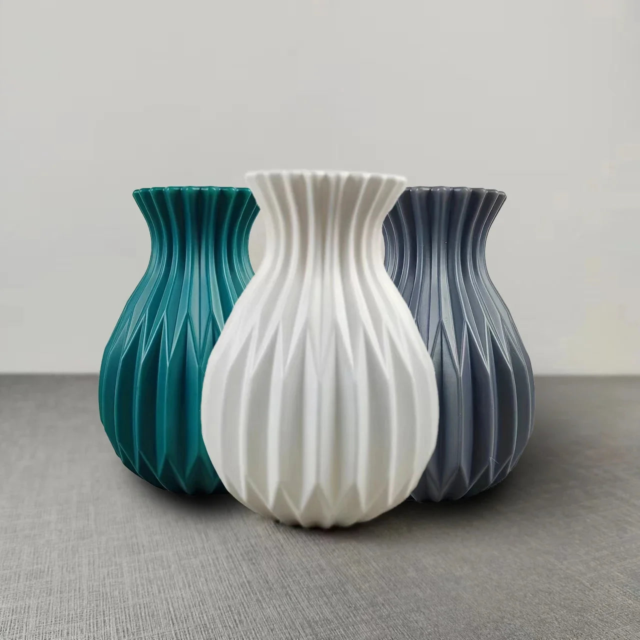 Imitation Ceramic Plastic Vase For Living Room Decor Lightweight Shatterproof Design